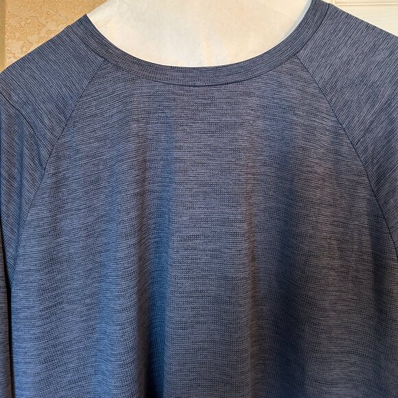 Tek Gear Dry Tek Long Sleeve Men's Shirt - Dark Blue - Medium - NWT - Picture 2 of 8